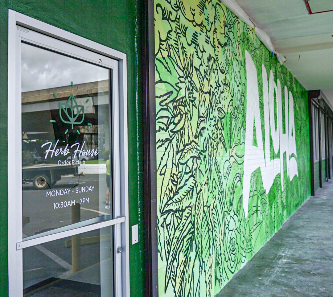 Aloha Green Herb House - Airport
