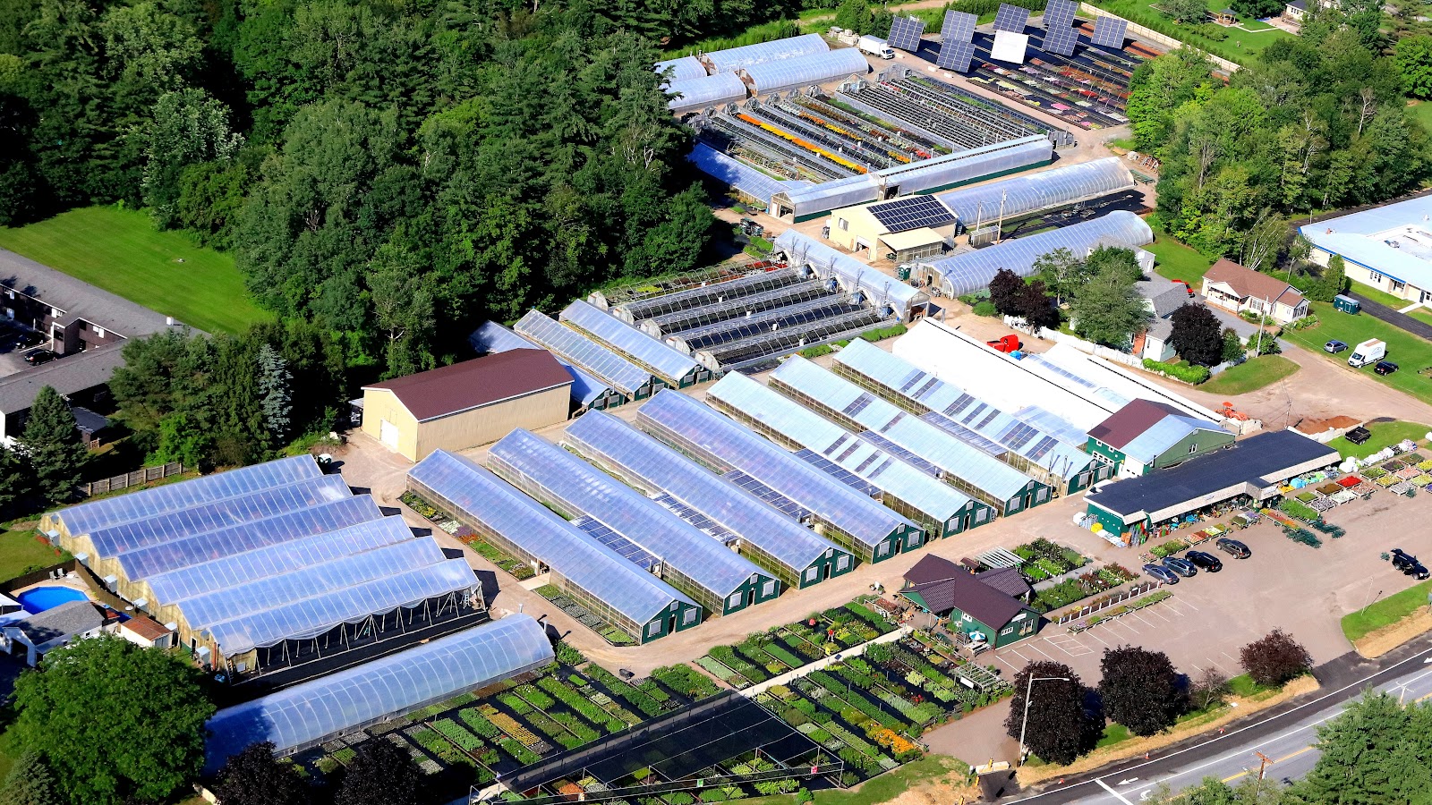 Claussen's Florist, Greenhouse & Perennial Farm