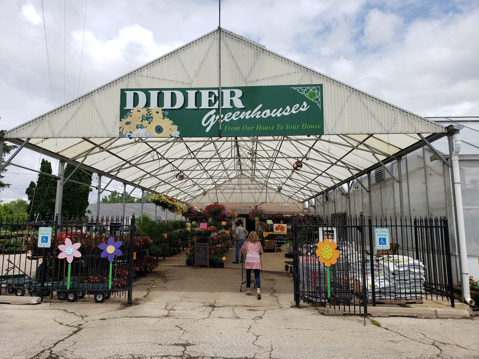 Didier Greenhouses