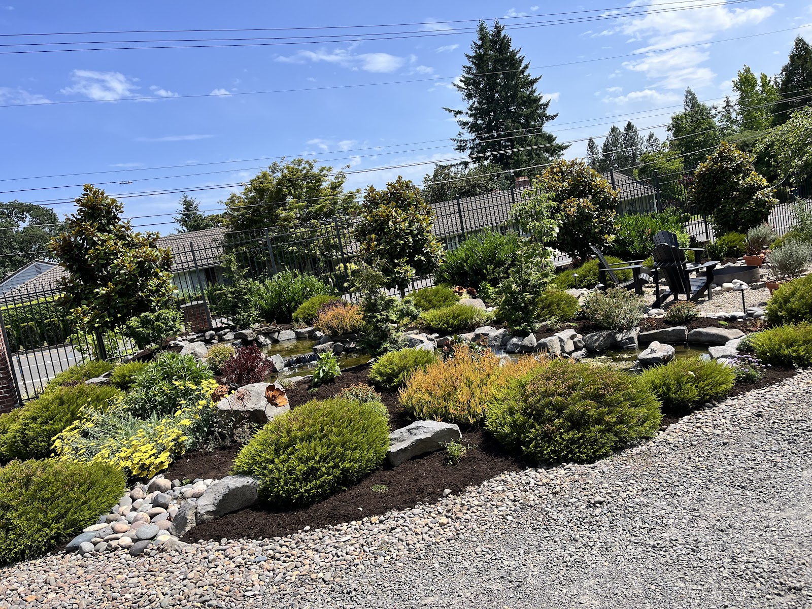 Drake's 7 Dees Landscaping and Garden Center