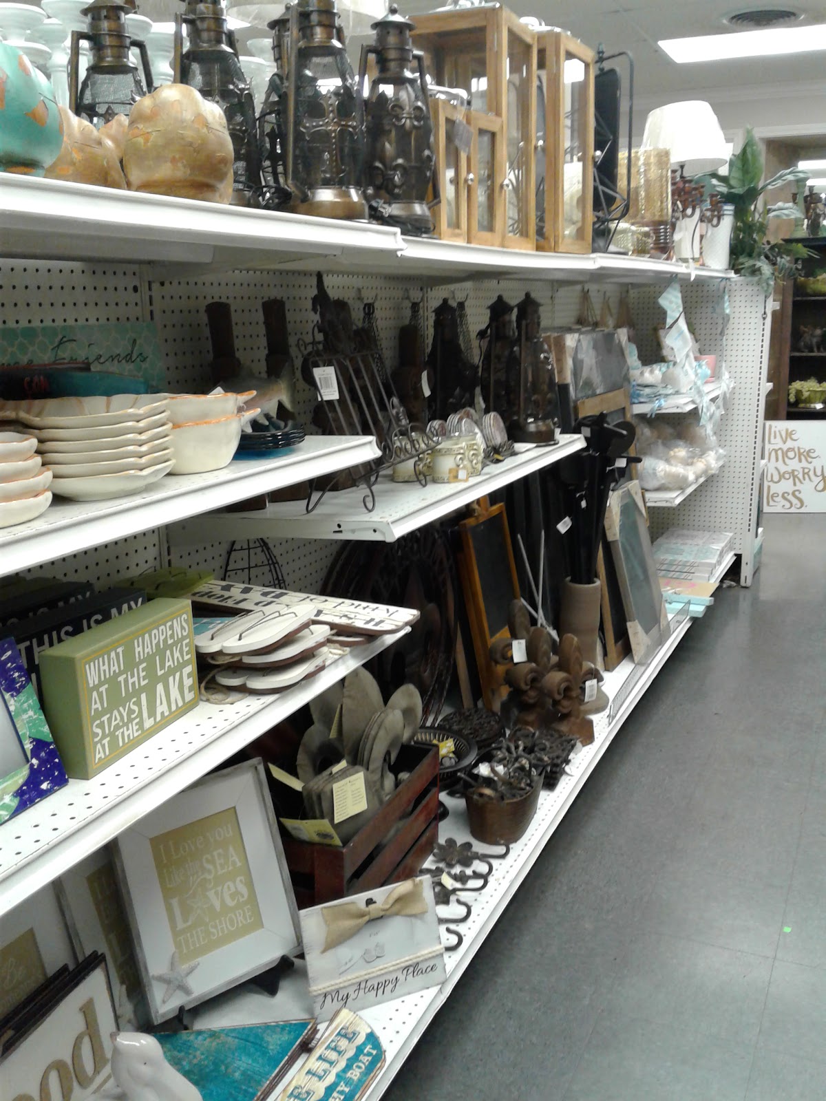Ellis Pottery