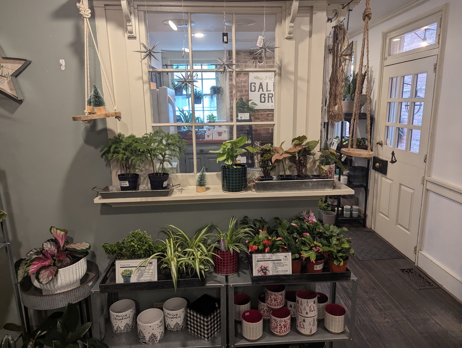 Gallery Grow
