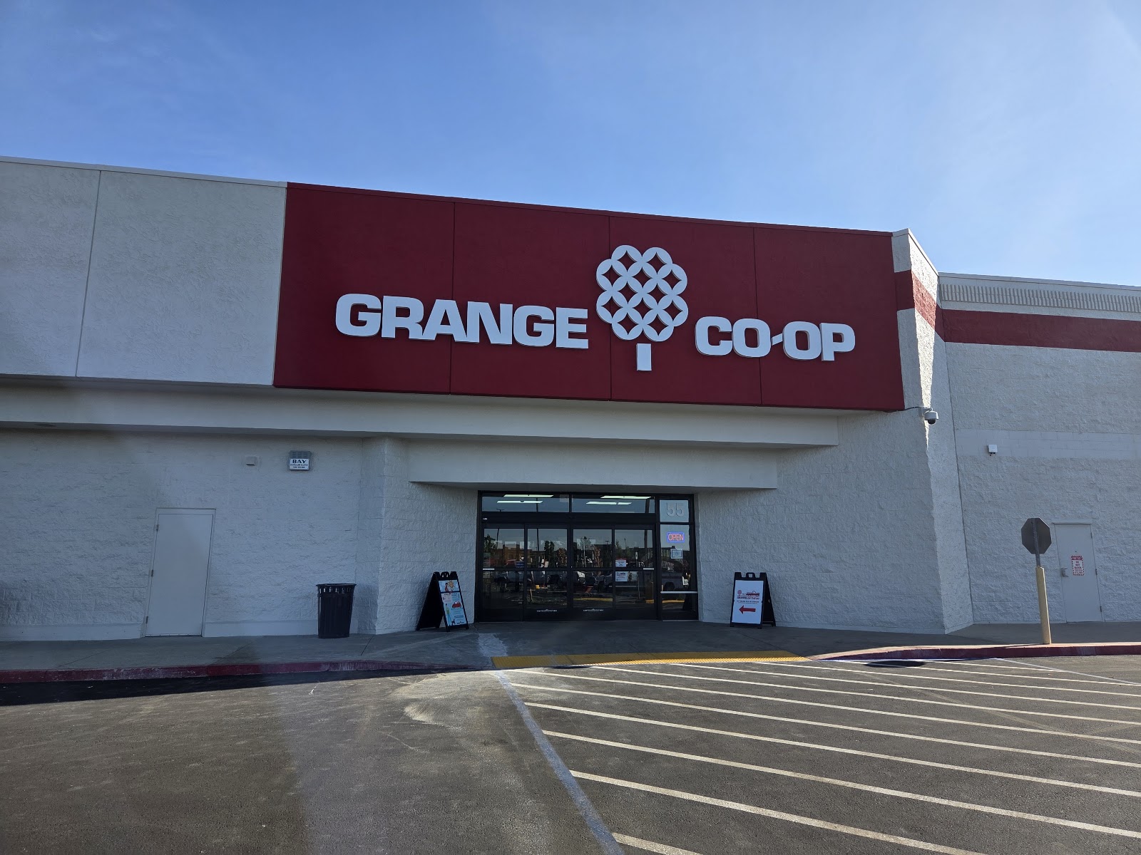 Grange Co-op