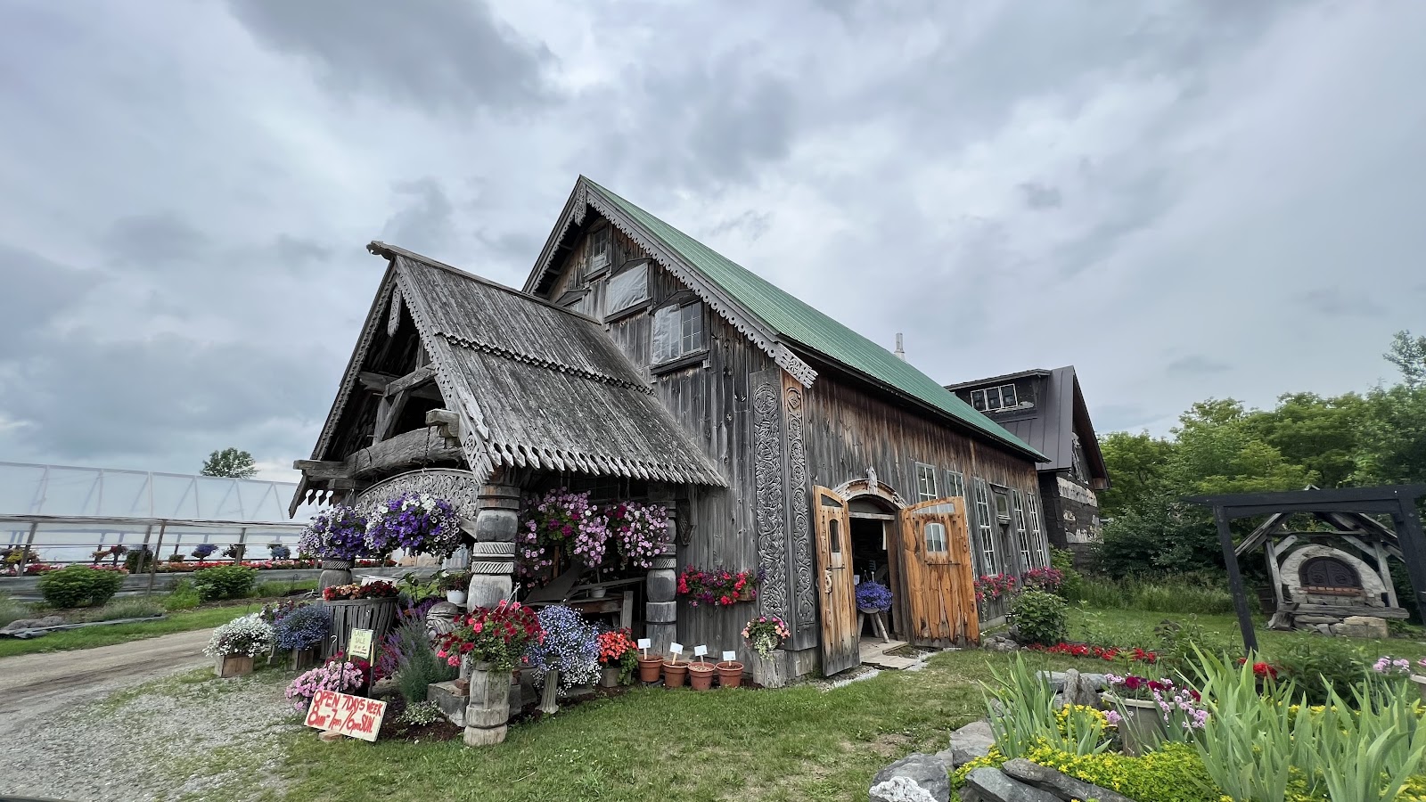 Hudak Farm Stand & Greenhouse