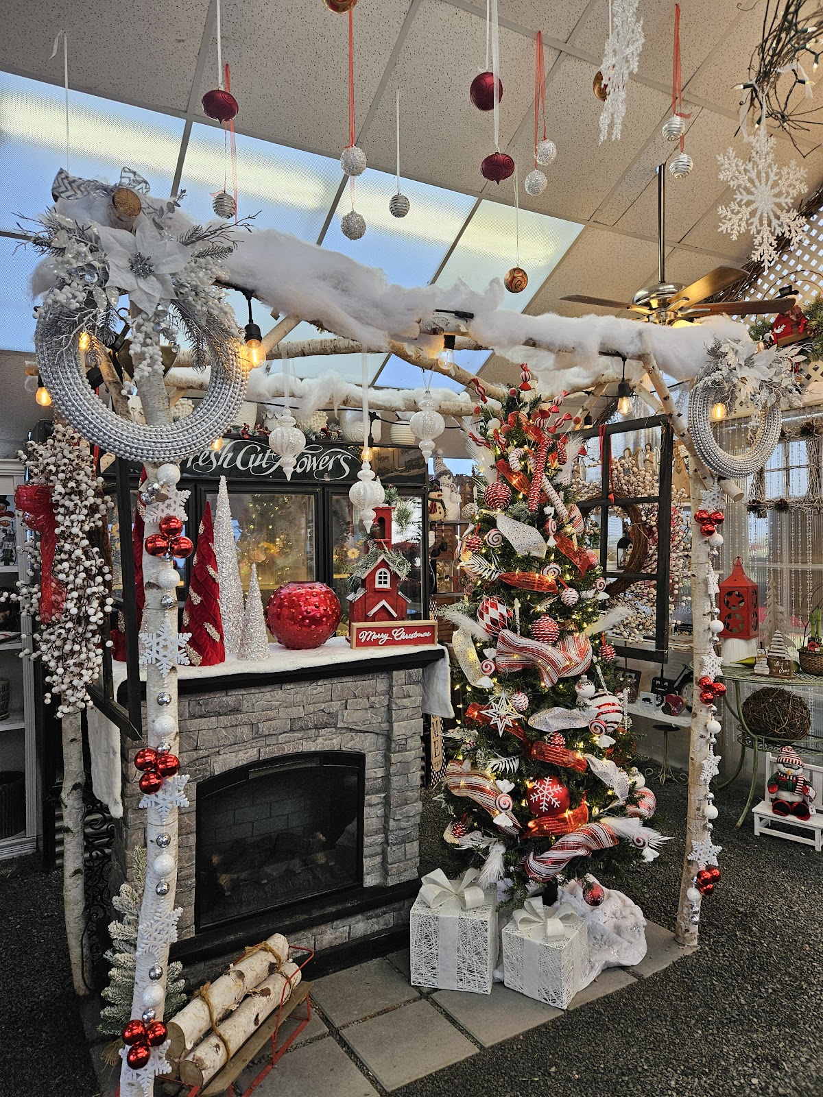 Rapoza’s Florist & Greenhouse