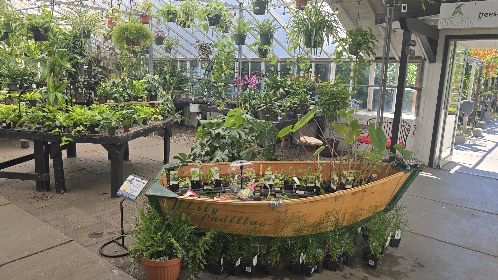 Roots Garden Center