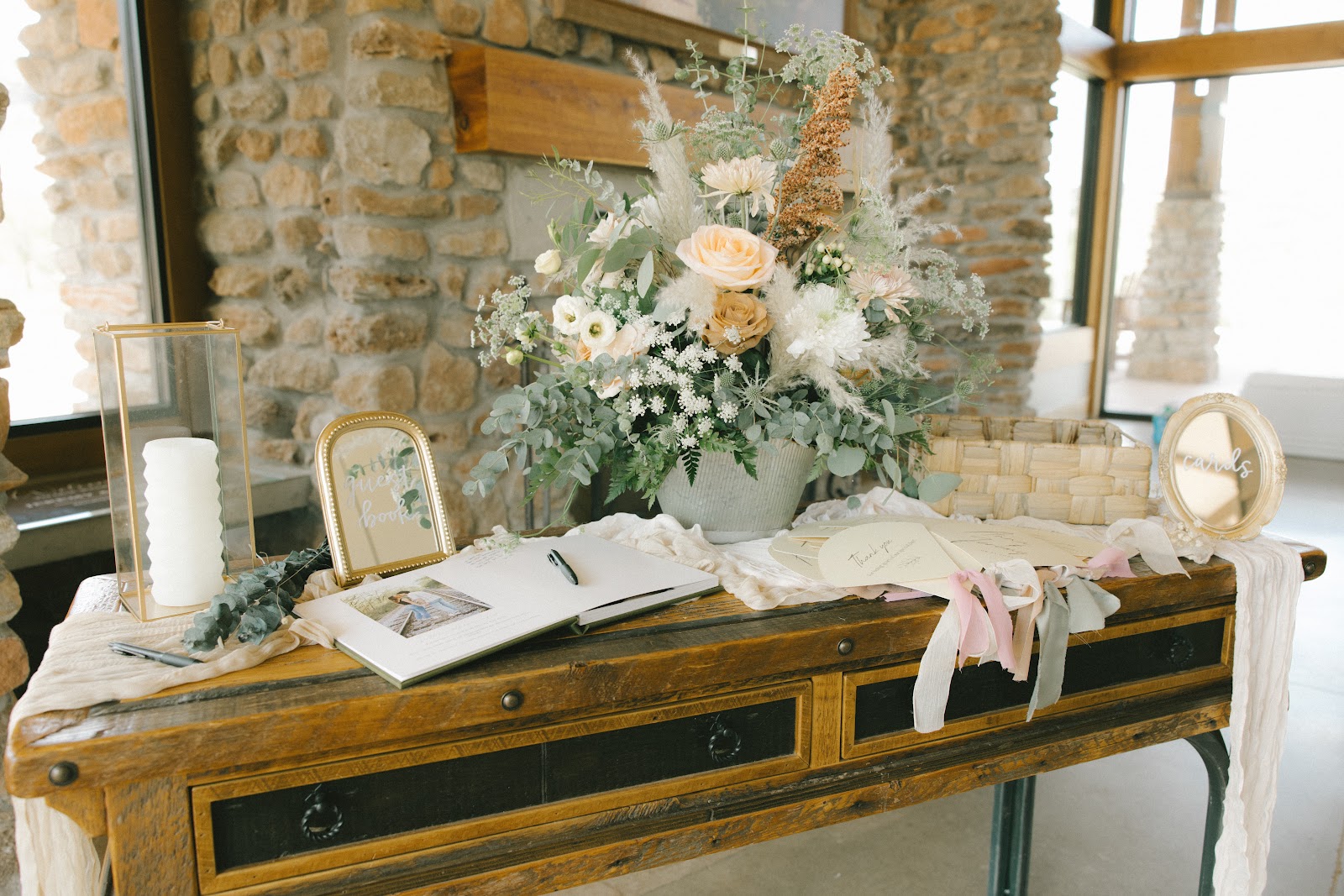 Scott's Flowers