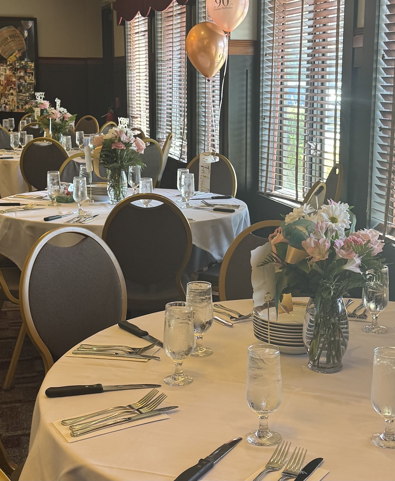 Tewksbury Florist & Greenery