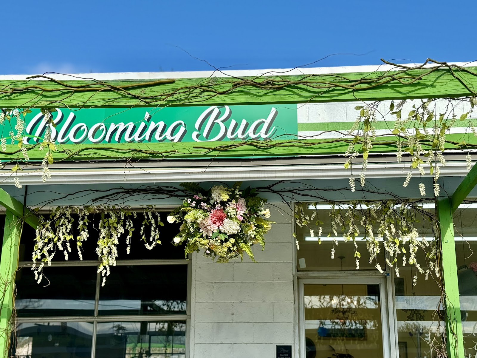 The Blooming Bud Florist
