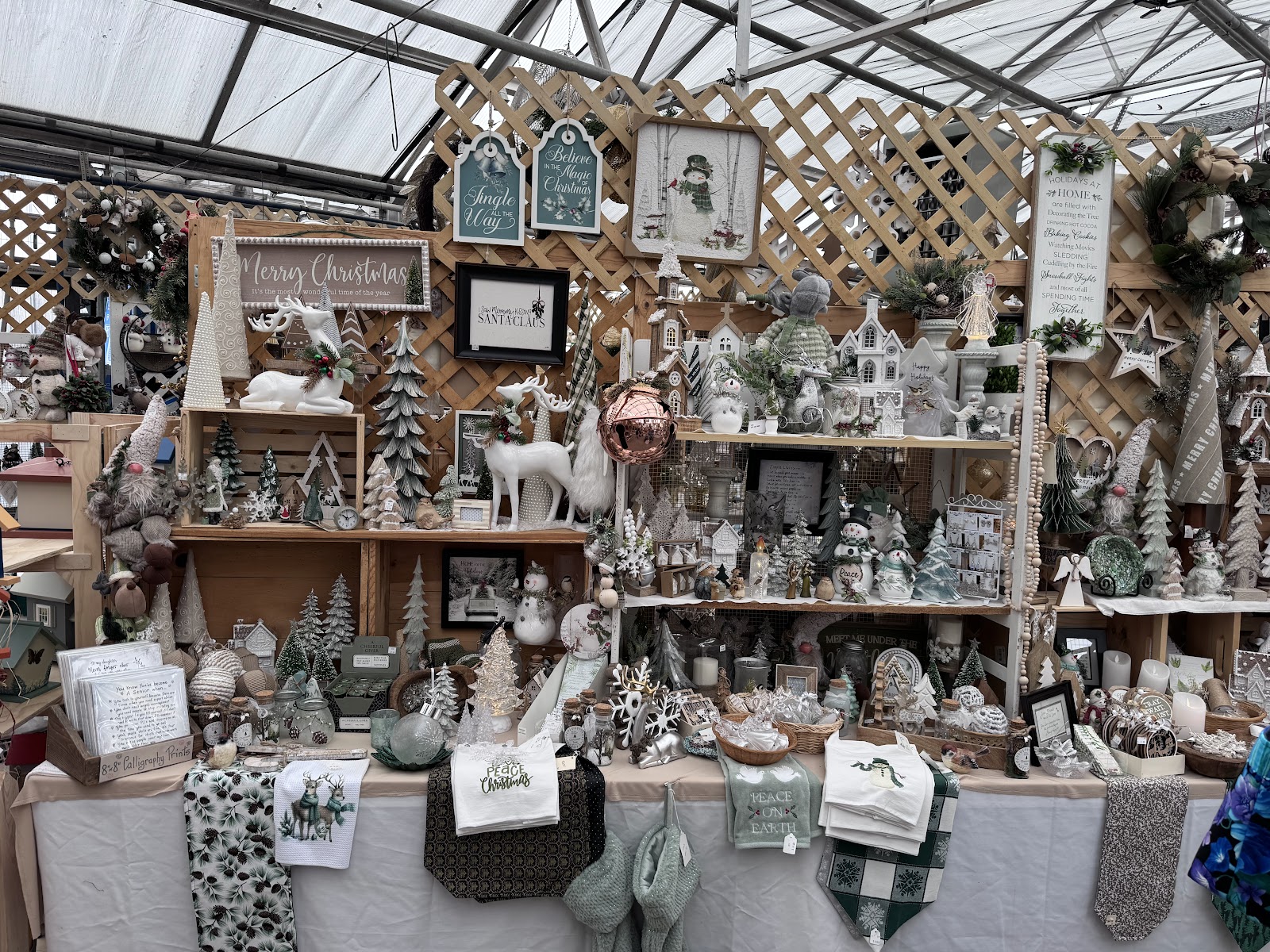 White Bear Floral Shop & Greenhouse
